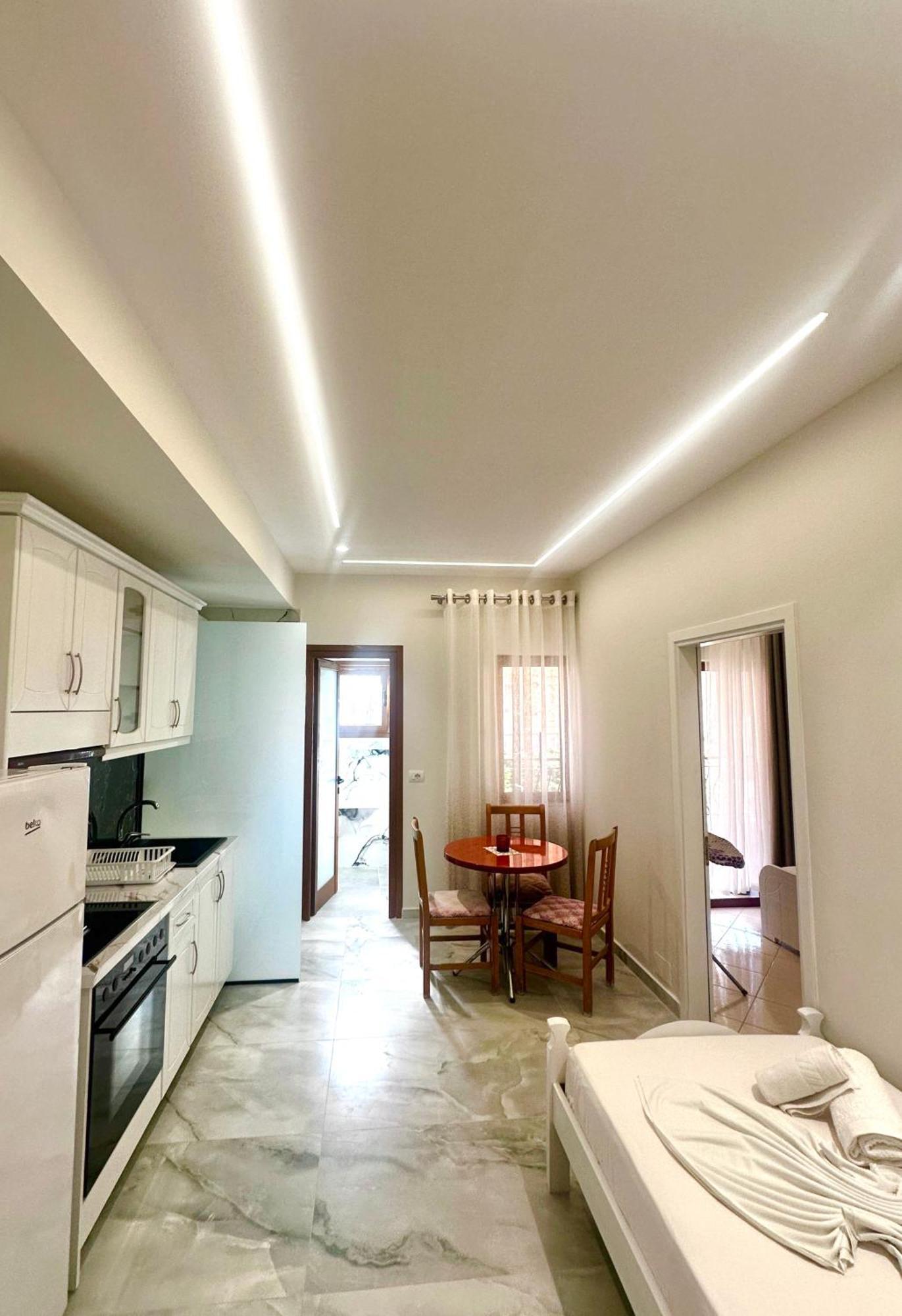 Summerland Saranda 외부 사진
